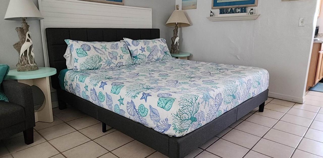 Turquoise Beach Retreat~King Bed~Daytona Beach Bagian luar foto